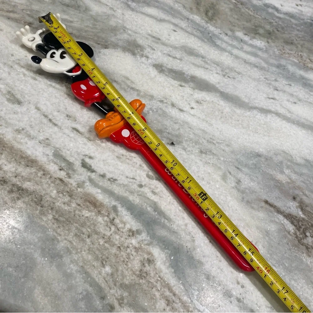 Disney Mickey Mouse Walt Disney World Back Scratcher Park Souvenir
